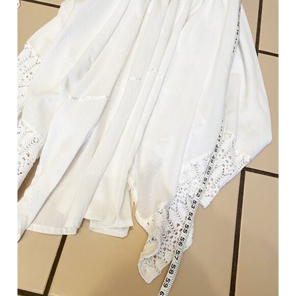 Feminine, white halter dress from Cozumel, Mexico. Size M. NEVER WORN. - Picture 5 of 8